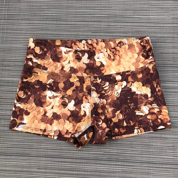 Onzie Pants - NWOT HTF Onzie Gold Coins Fitness Shorts